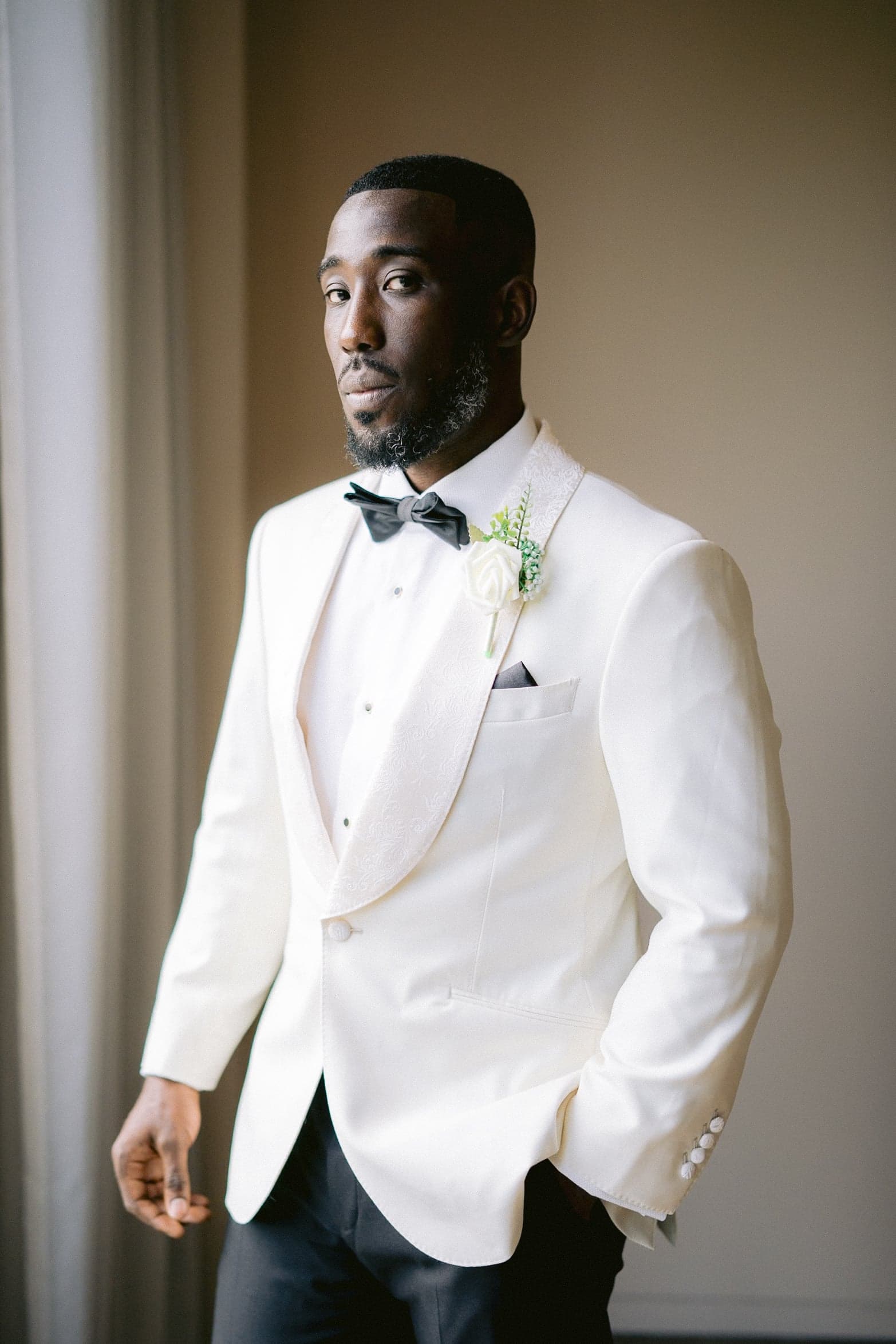 Groom Ivory Jacquard Dinner Jacket
